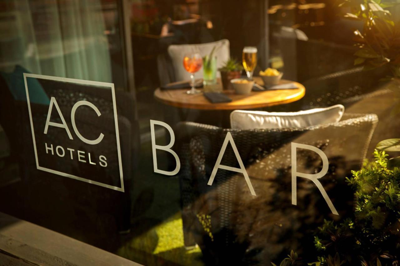 Ac Hotel By Marriott Manchester Salford Quays Zewnętrze zdjęcie